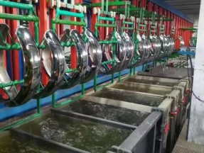 全自動(dòng)垂直升降環(huán)行電鍍生產(chǎn)線